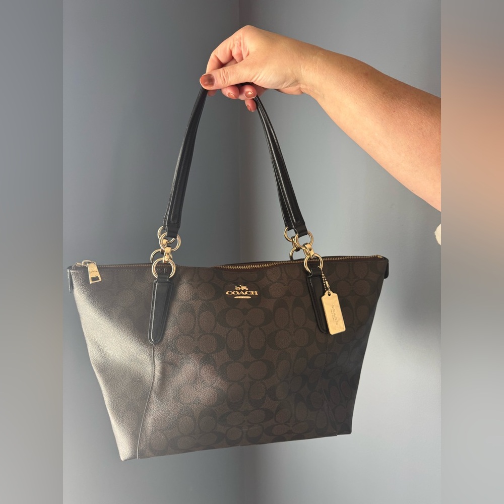 Coach Logo Purse